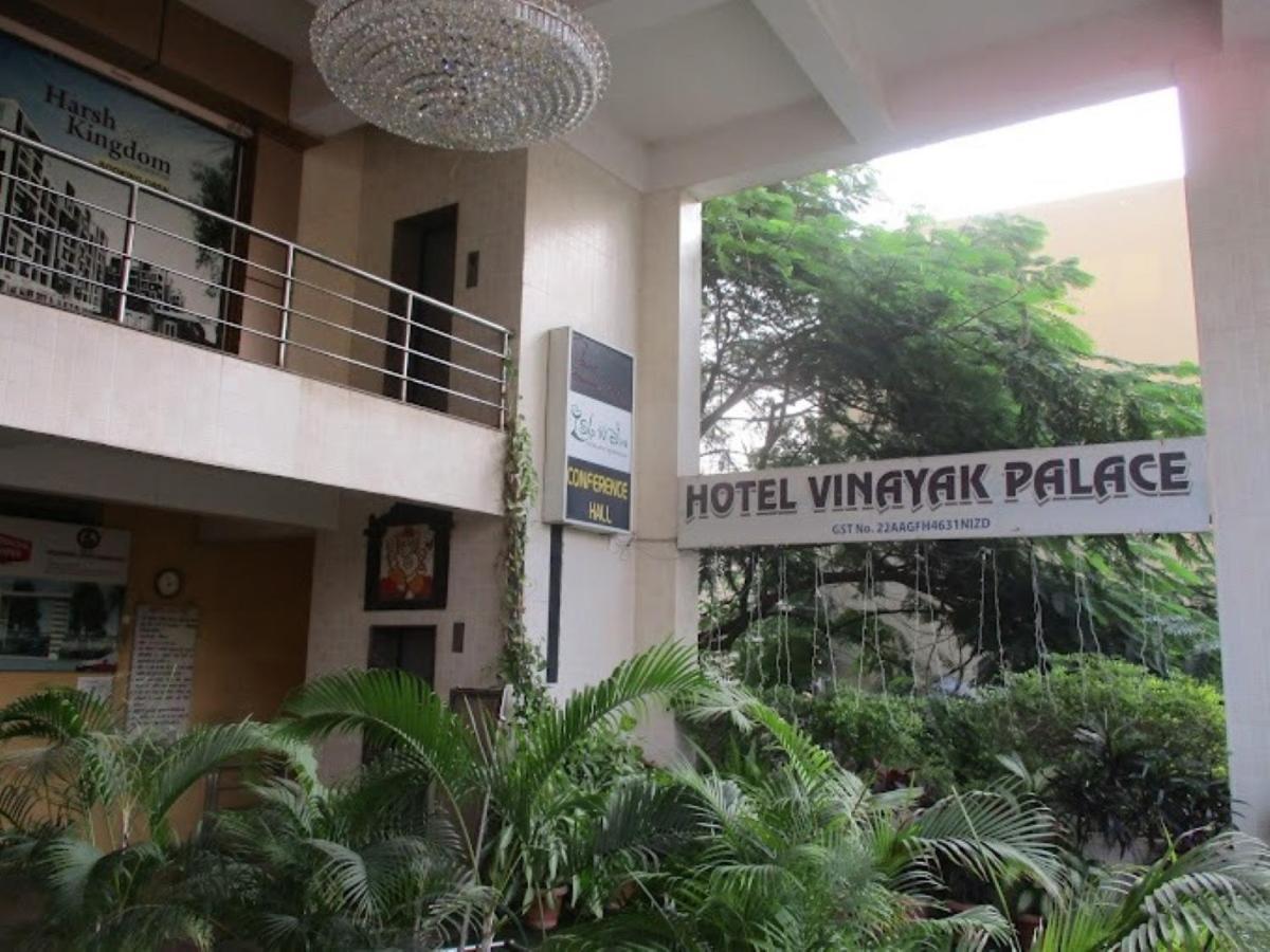 Hotel Vinayak Palace Bilāspur Buitenkant foto